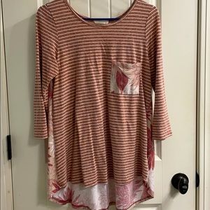 Sweet casual shirt for fall.